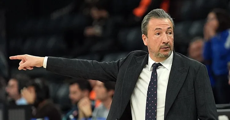 Anadolu Efes koçu Luca Banchi galibiyeti yorumlıad!